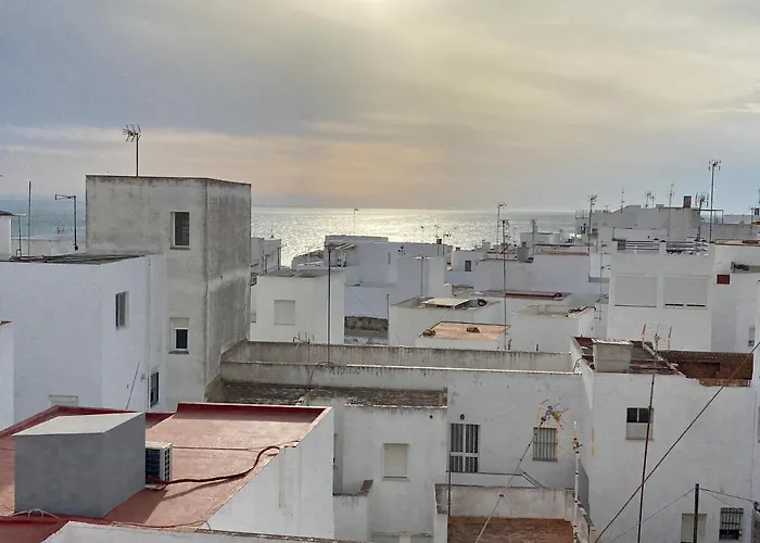 Piso En Conil Con Vistas Al Mar